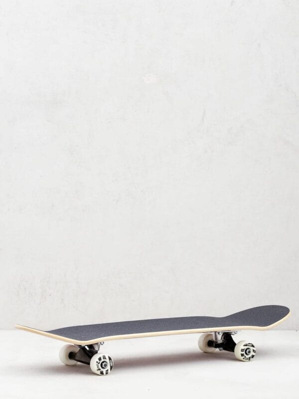 Patineta Completa Powell Peralta 8.25" - Image 4