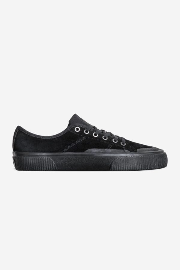 Tenis Globe Surplus