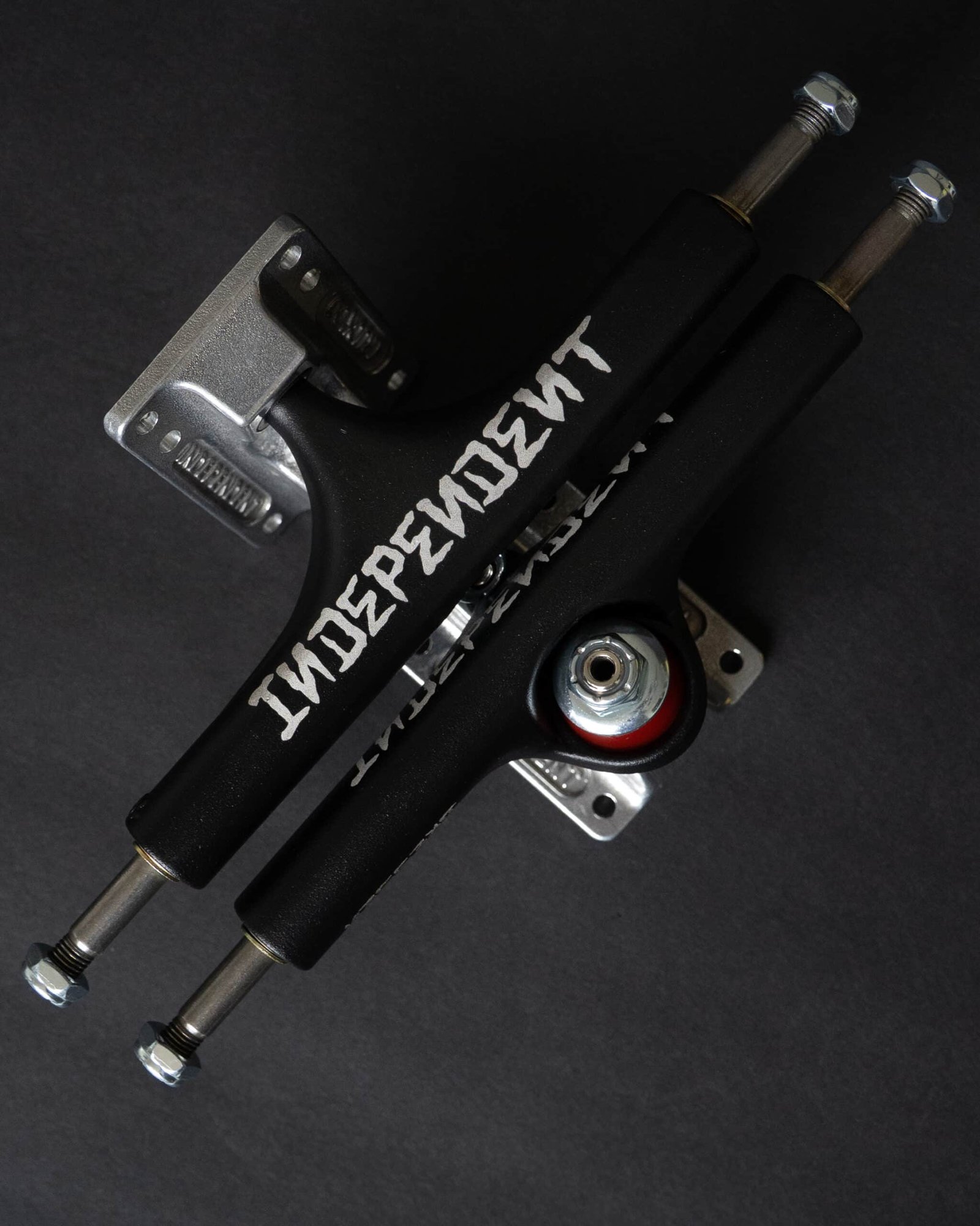 Trucks Hollow Independent 166 - Image 3